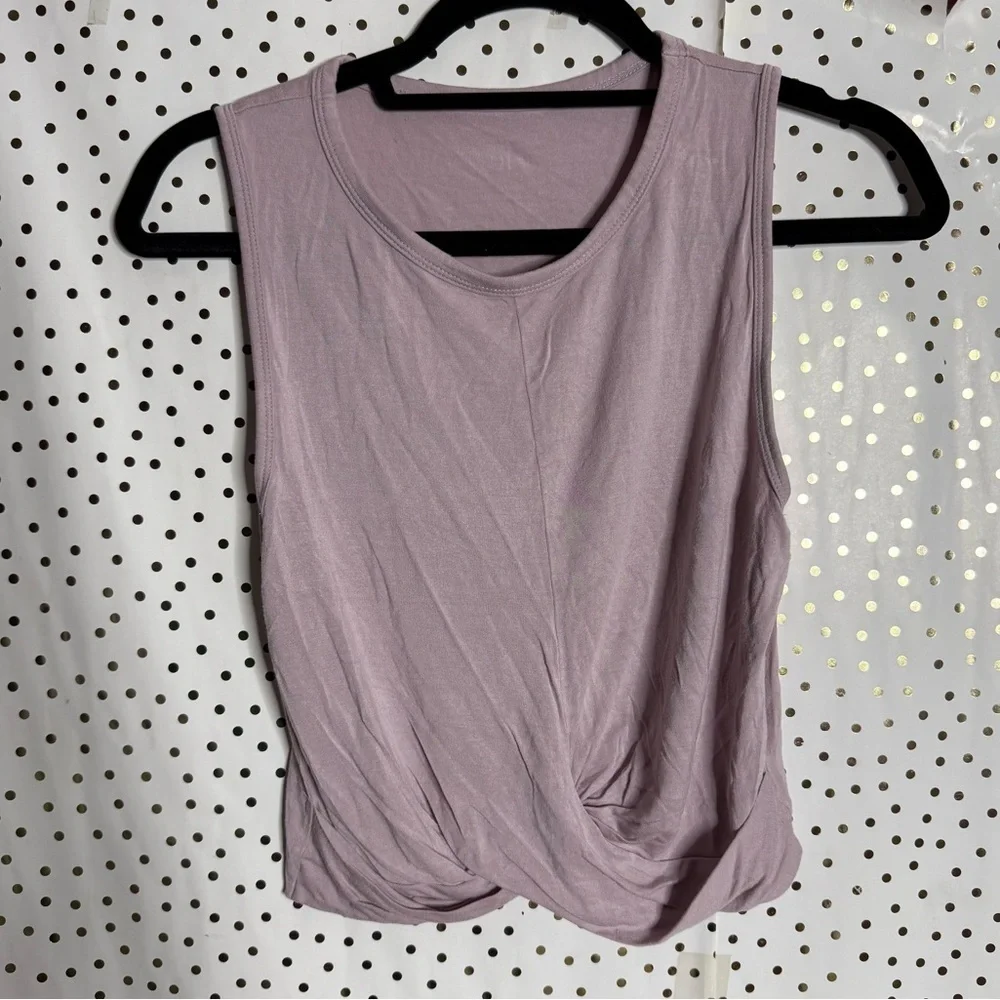 Alo Yoga Sleeveless Twist Front Top